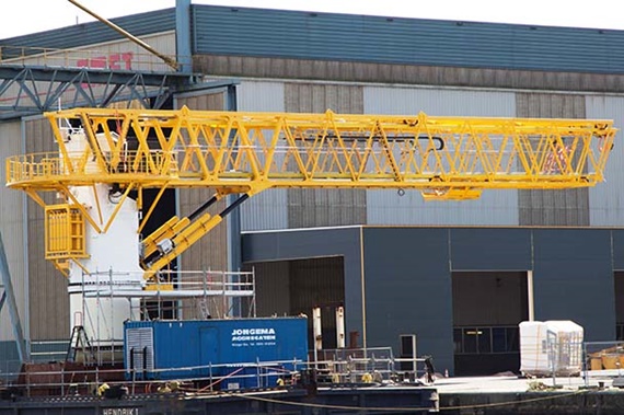 540° rotary module inside the bridge platform to allow the pivoting motion