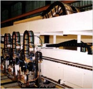 Cable carriers for large conduits
