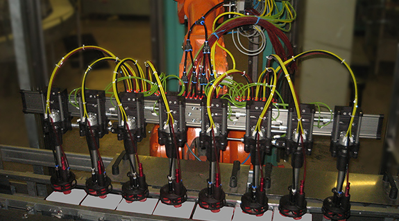 Gripper for food packaging